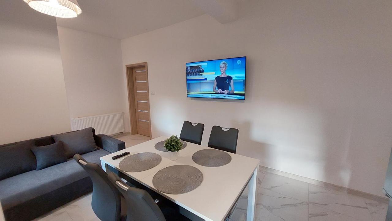 Apartamenty Starowiejska 39, Ryczow - 10Km Od Zator Energylandia Екстериор снимка
